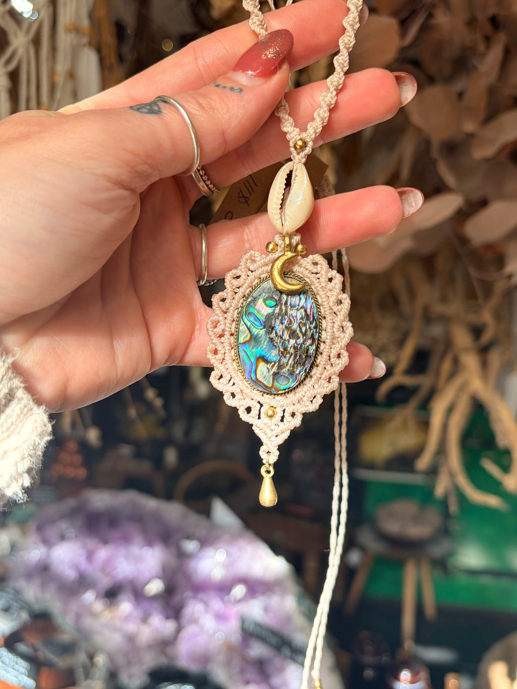 Tides of the moon 🌙 Paua shell